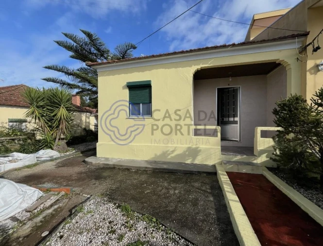 Moradia T1 para Venda em Vila de Cucujães Foto 5