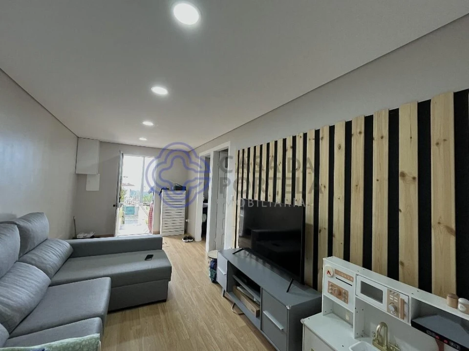 Moradia T1 para Venda em Vila de Cucujães Foto 6