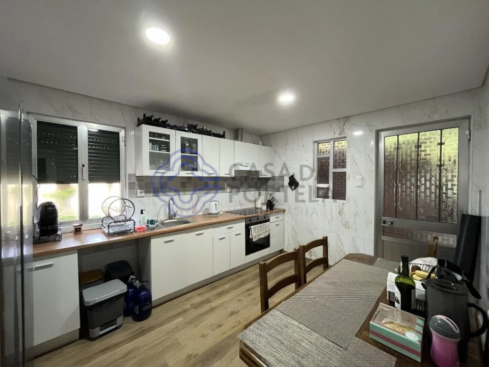 Moradia T1 para Venda em Vila de Cucujães Foto 13