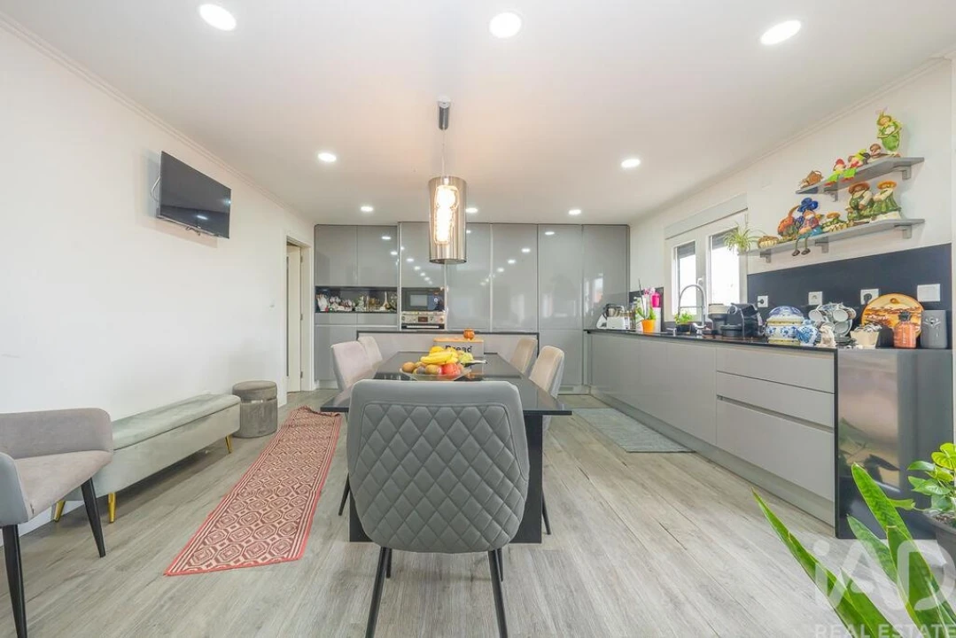 Moradia T3 para Venda em União das Freguesias de Setúbal Foto 10