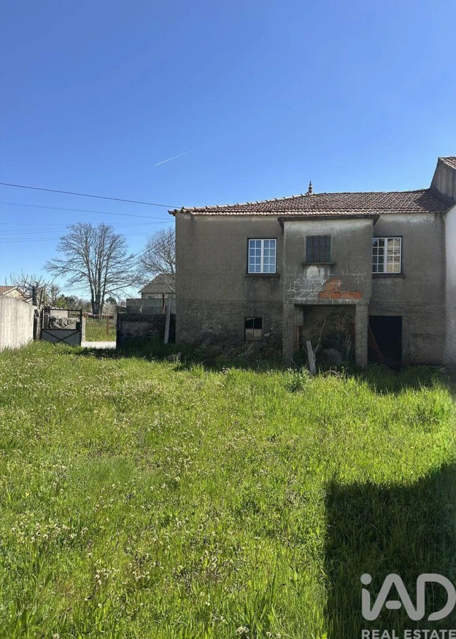 Moradia T3 para Venda em Aldeia do Bispo Foto 6