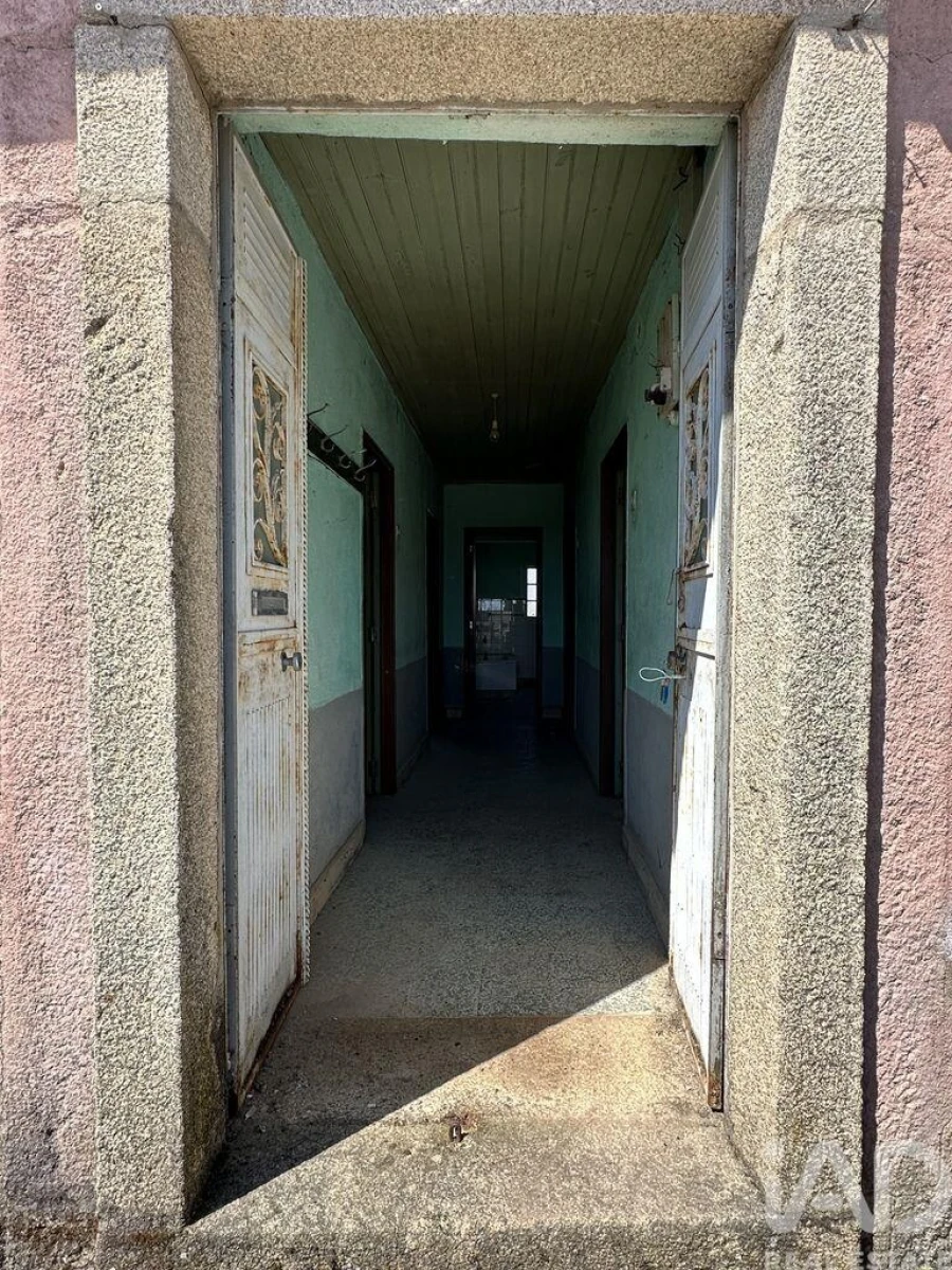 Moradia T3 para Venda em Aldeia do Bispo Foto 8