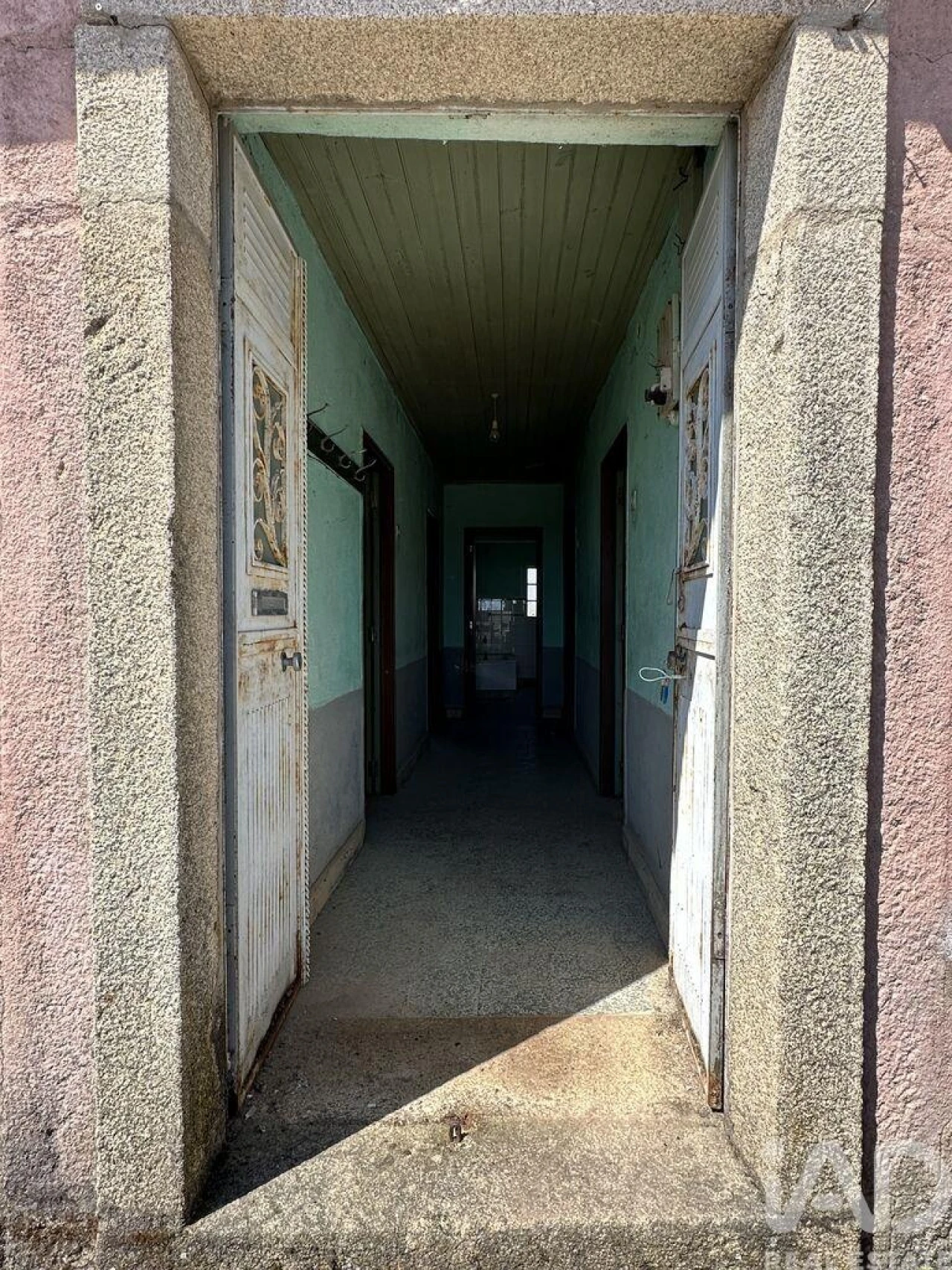 Moradia T3 para Venda em Aldeia do Bispo Foto 8