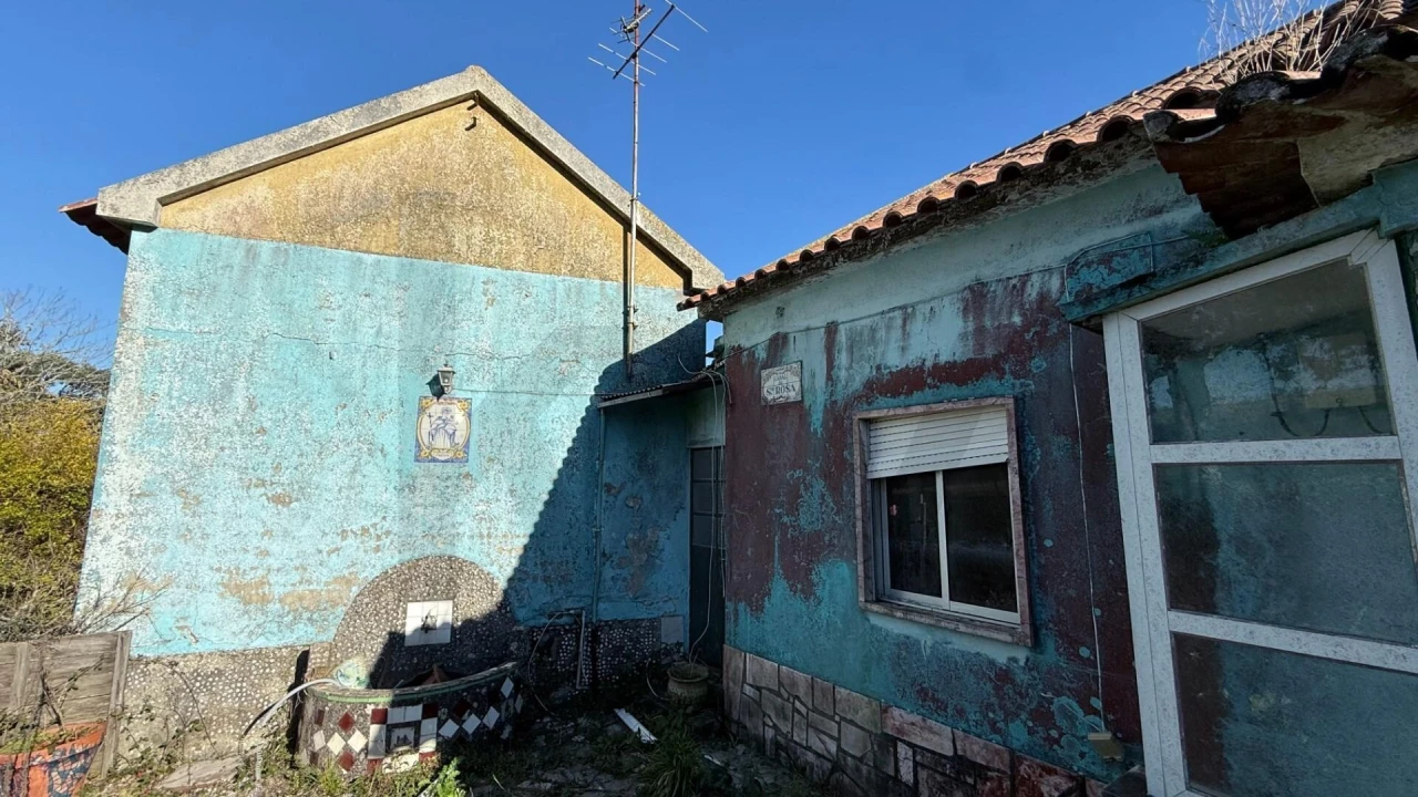 Moradia T3 para Venda em Venda do Pinheiro e Santo Estêvão das Galés Foto 5