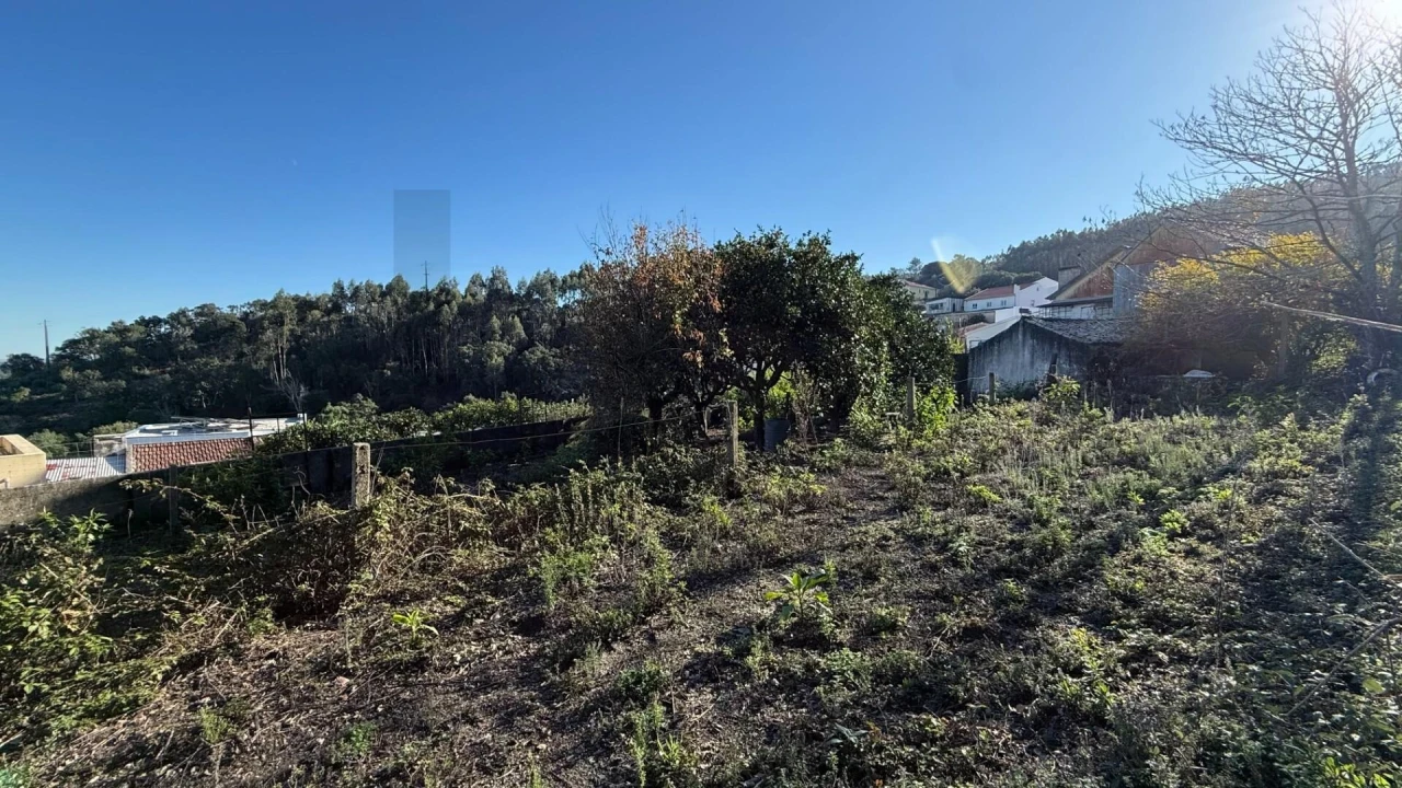 Moradia T3 para Venda em Venda do Pinheiro e Santo Estêvão das Galés Foto 38