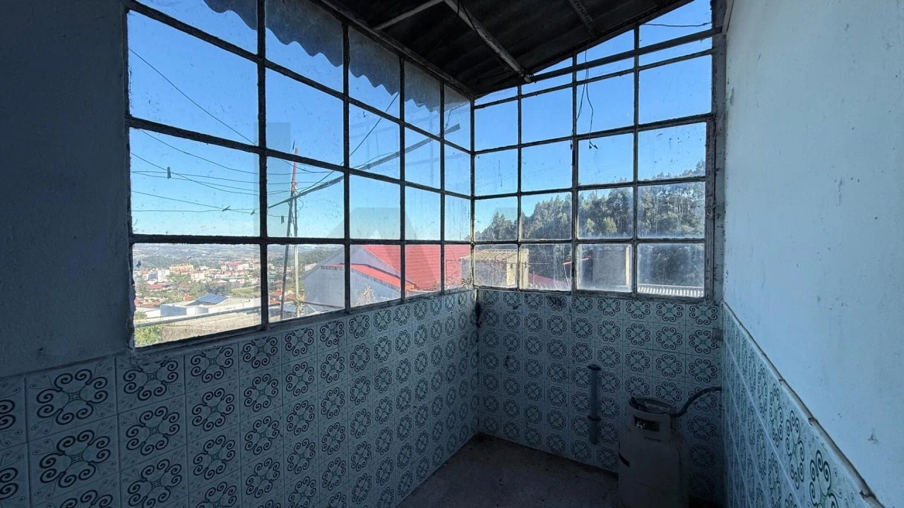 Moradia T3 para Venda em Venda do Pinheiro e Santo Estêvão das Galés Foto 33