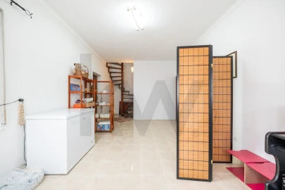 Moradia T4 para Venda em Almalagues