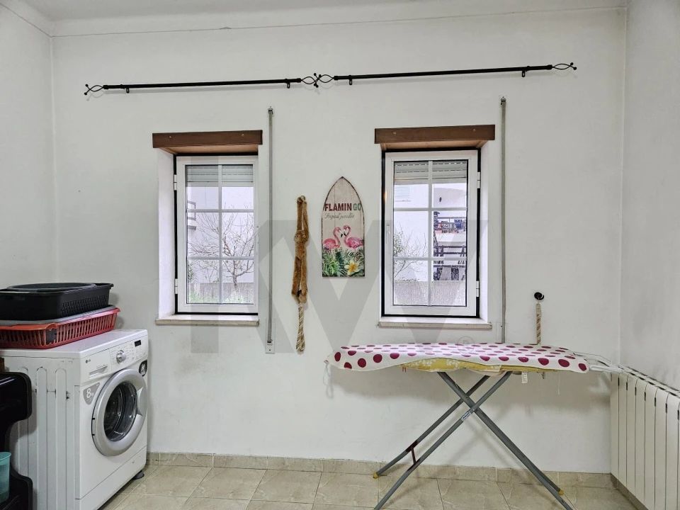 Moradia T4 para Venda em Almalagues Foto 40