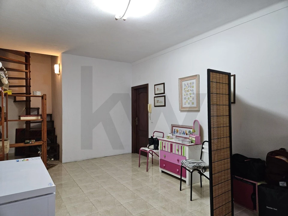 Moradia T4 para Venda em Almalagues Foto 39