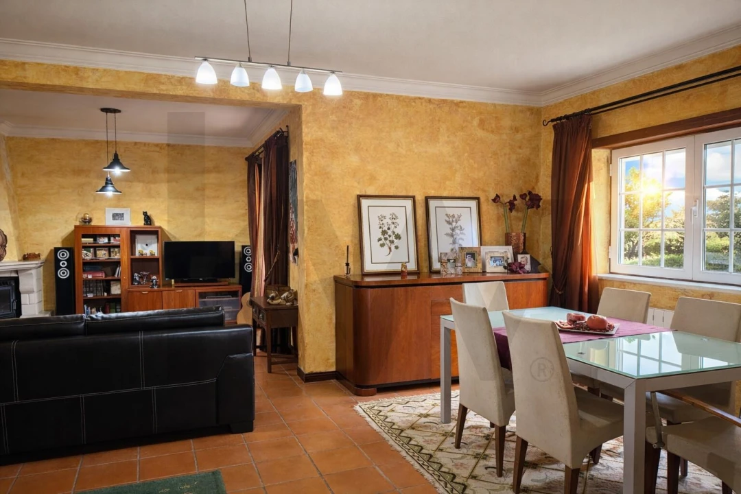 Moradia T4 para Venda em Almalagues Foto 6