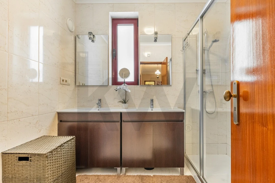 Apartamento T3 para Venda em Subportela, Deocriste e Portela Susã Foto 12