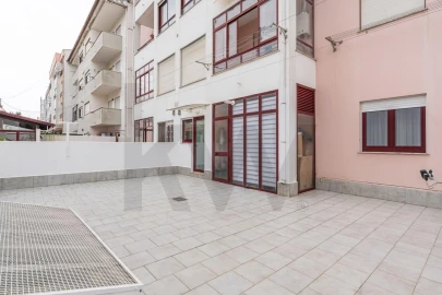 Apartamento T3 para Venda em Subportela, Deocriste e Portela Susã