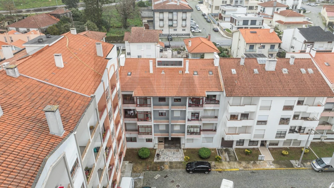 Apartamento T3 para Venda em Subportela, Deocriste e Portela Susã Foto 1