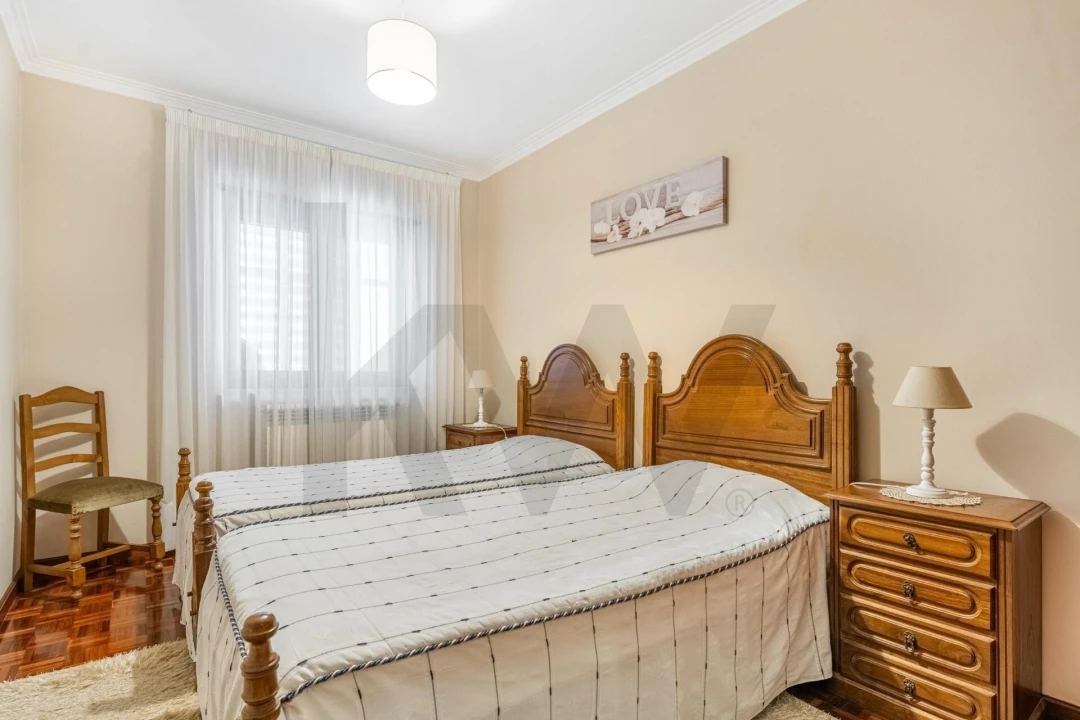Apartamento T3 para Venda em Subportela, Deocriste e Portela Susã Foto 15