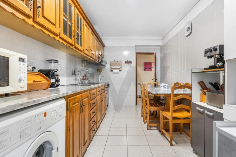 Apartamento T3 para Venda em Subportela, Deocriste e Portela Susã Foto 19