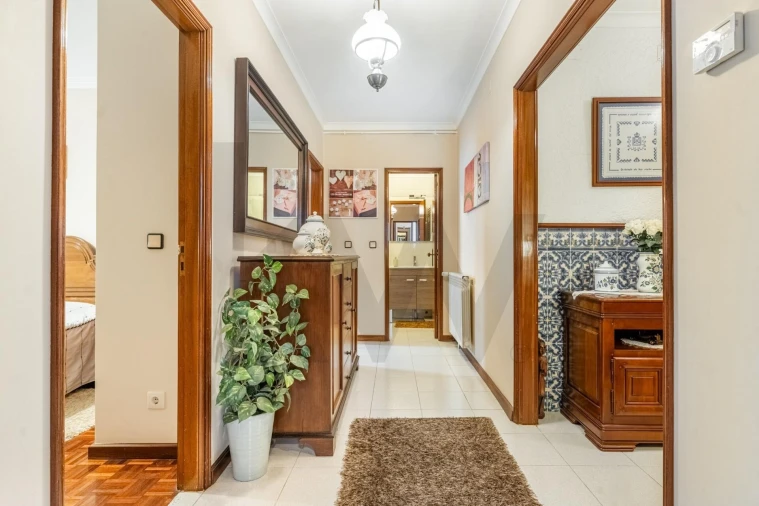 Apartamento T3 para Venda em Subportela, Deocriste e Portela Susã Foto 11