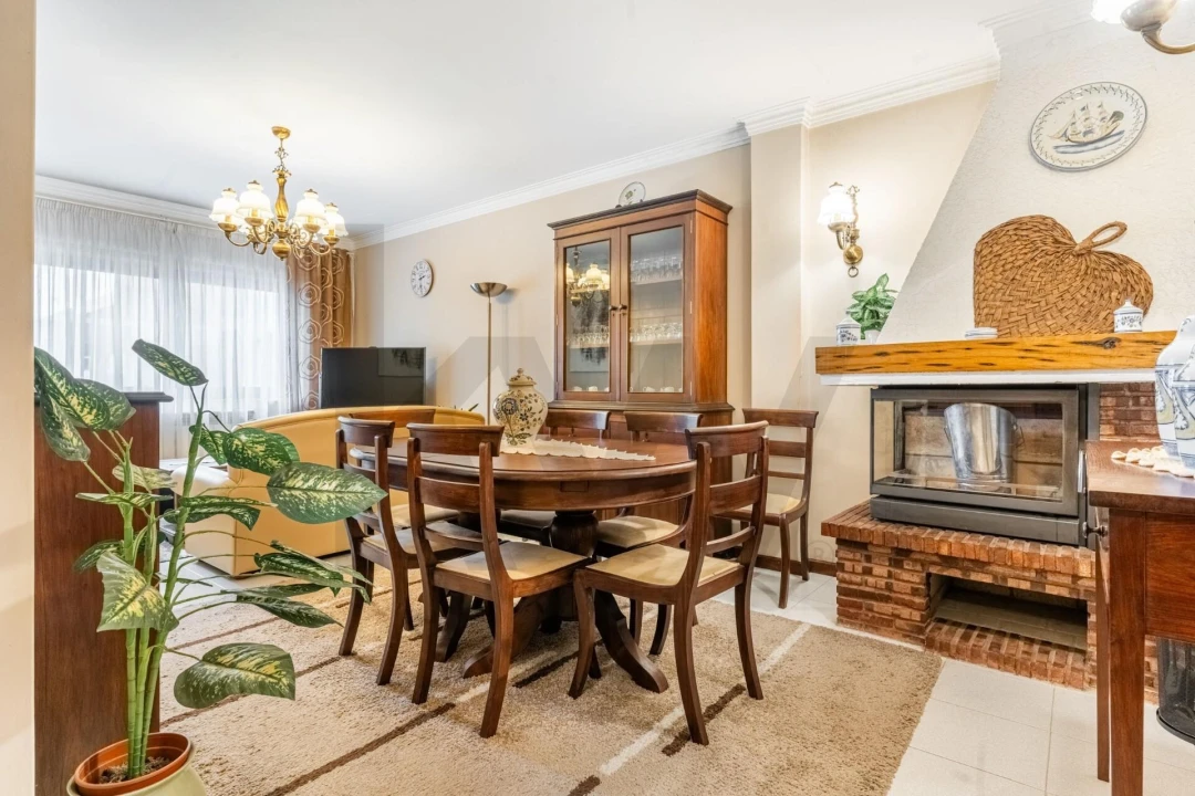 Apartamento T3 para Venda em Subportela, Deocriste e Portela Susã Foto 8