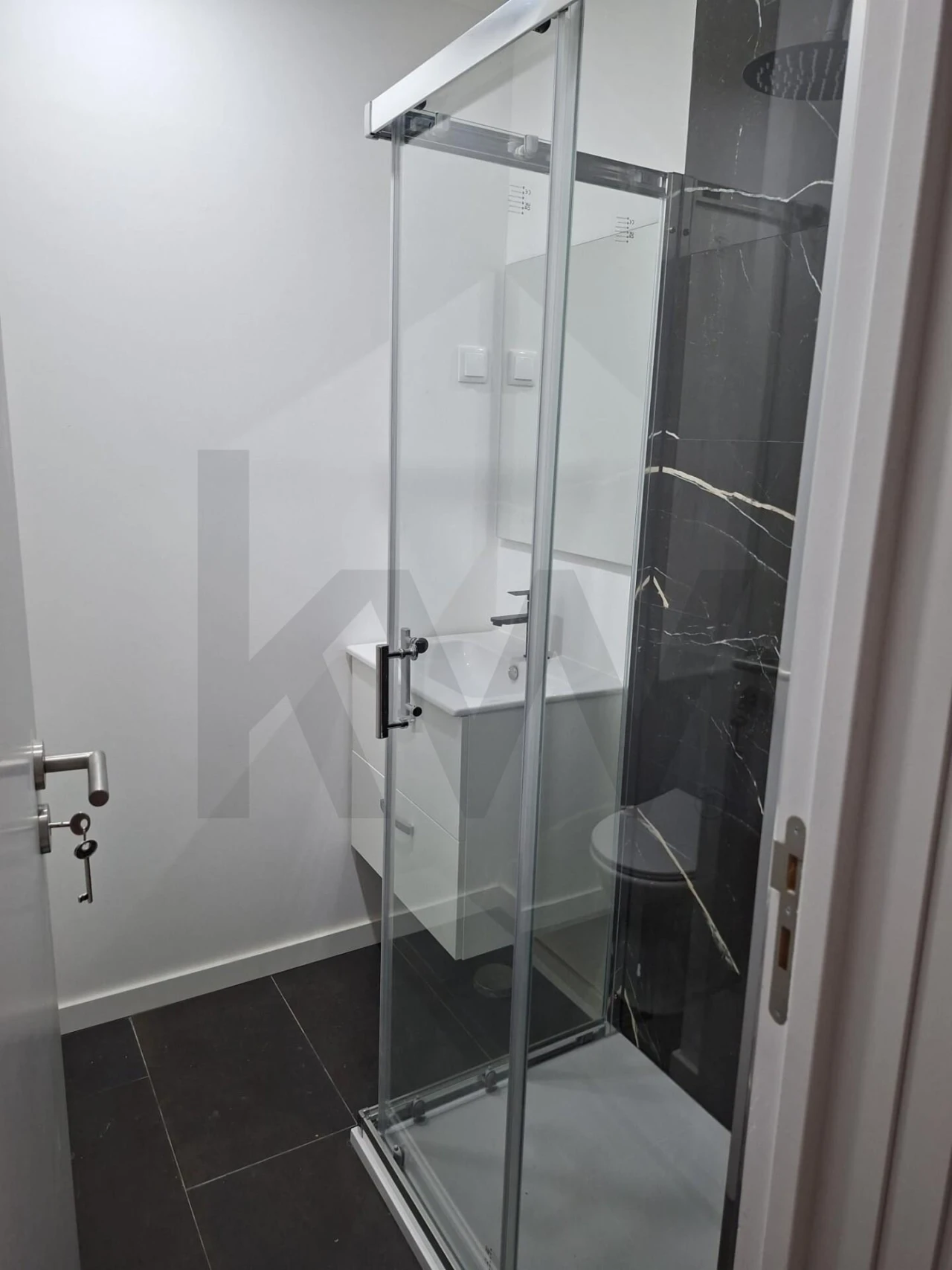 Apartamento T4 para Venda em Alfragide Foto 5