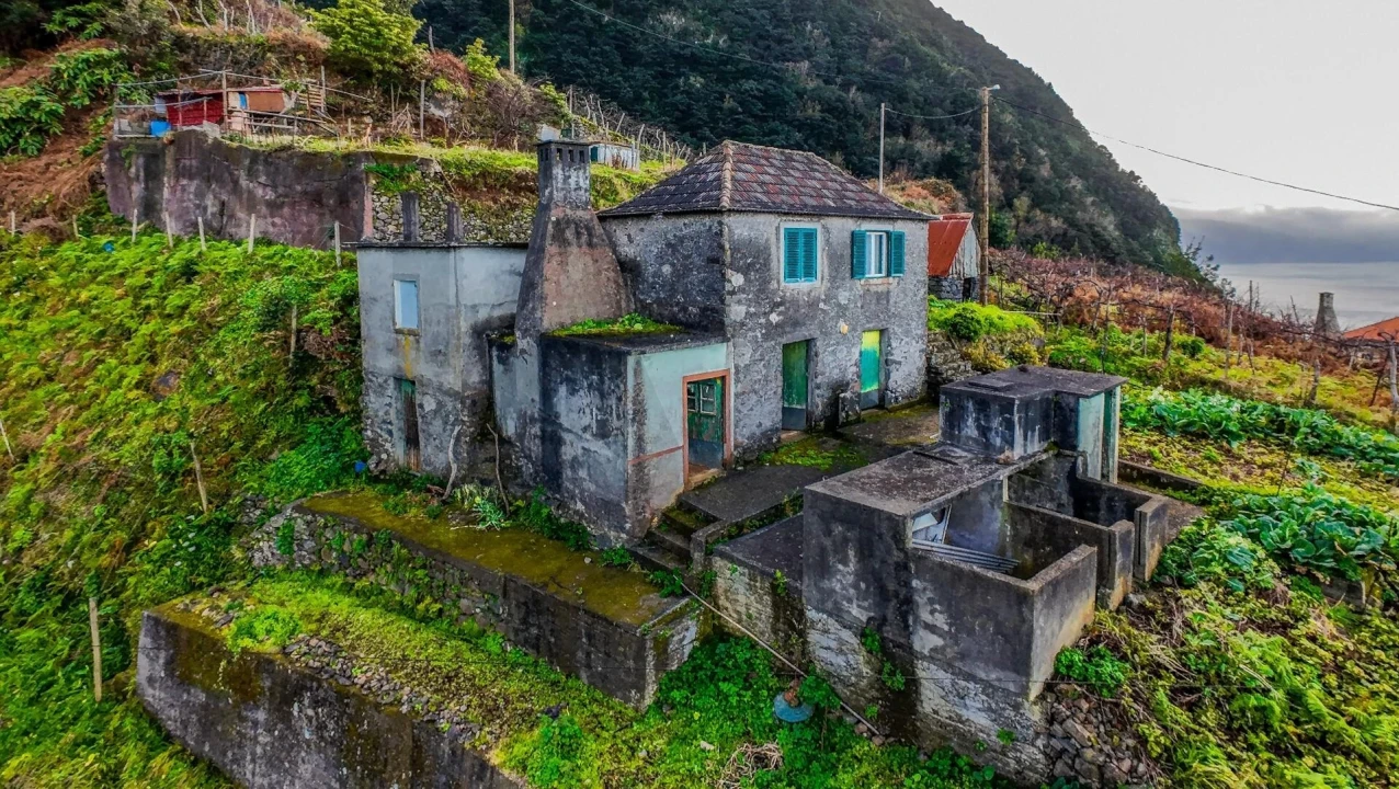 Moradia T4 para Venda em Ponta Delgada Foto 15