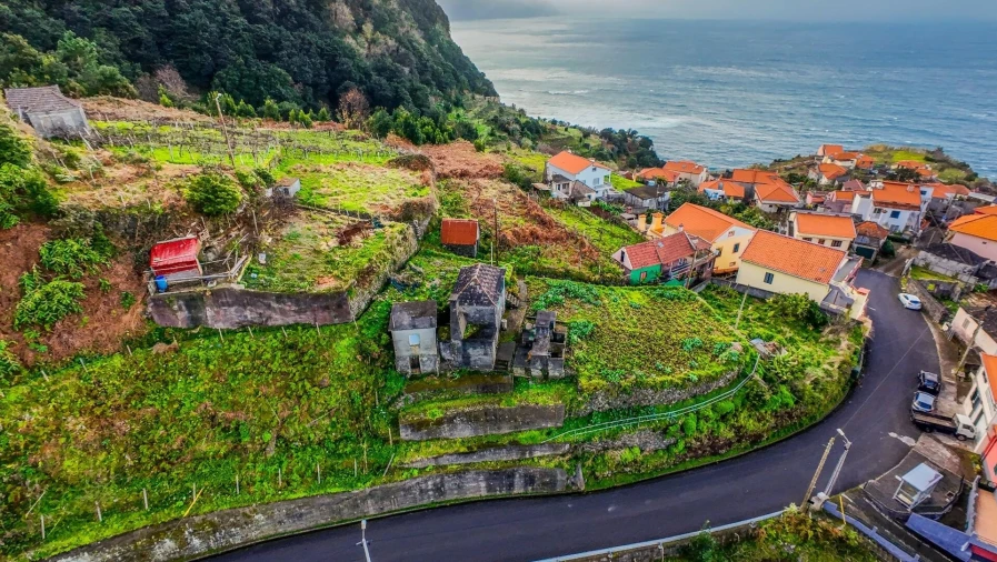 Moradia T4 para Venda em Ponta Delgada Foto 8