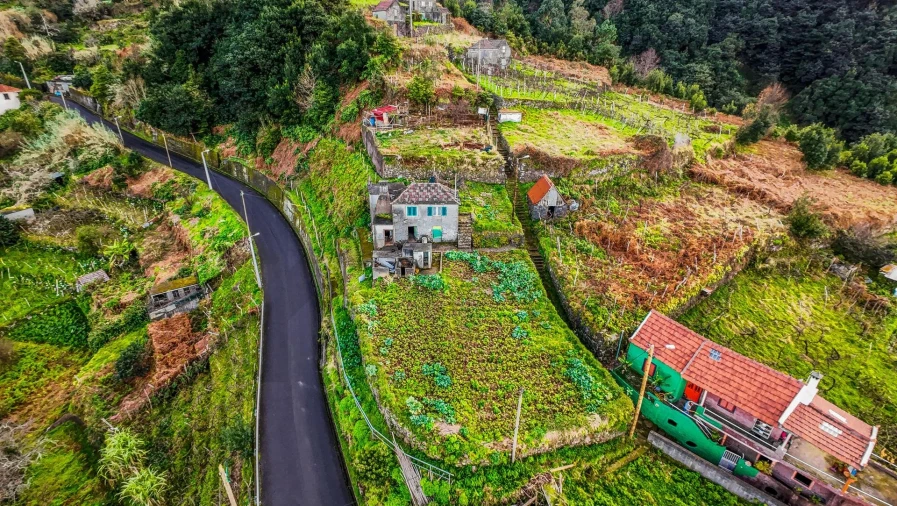 Moradia T4 para Venda em Ponta Delgada Foto 7