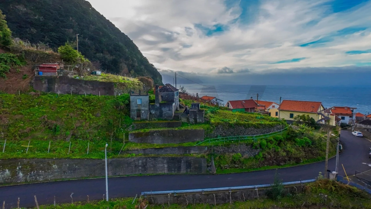 Moradia T4 para Venda em Ponta Delgada Foto 11