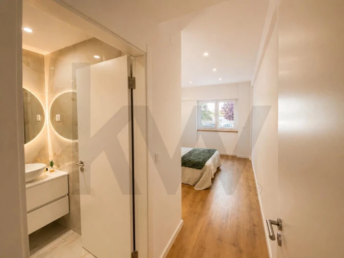Apartamento T2 para Venda em Benfica Foto 17