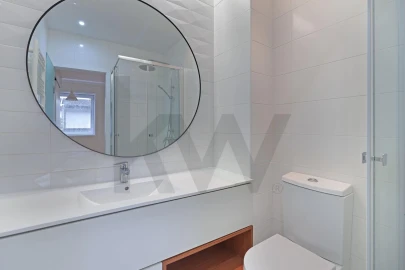 Apartamento T2 para Arrendamento em Aldoar, Foz do Douro e Nevogilde