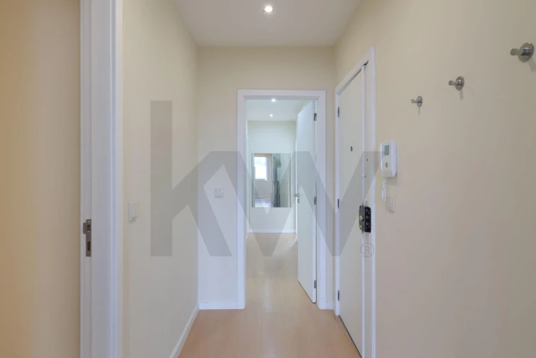 Apartamento T2 para Arrendamento em Aldoar, Foz do Douro e Nevogilde Foto 22