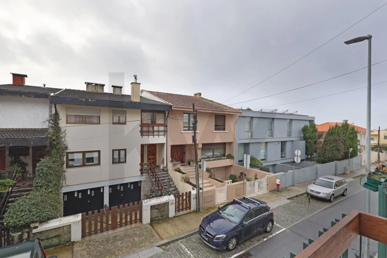 Apartamento T2 para Arrendamento em Aldoar, Foz do Douro e Nevogilde Foto 8