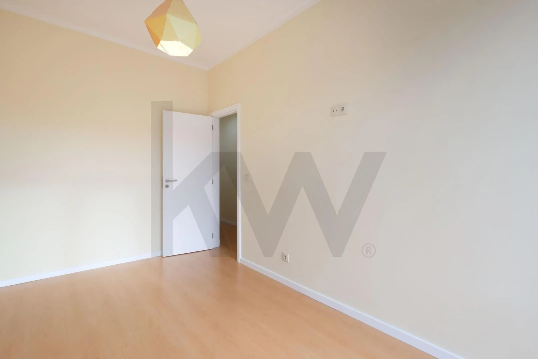 Apartamento T2 para Arrendamento em Aldoar, Foz do Douro e Nevogilde Foto 20