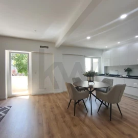 Apartamento T3 para Venda em Benfica