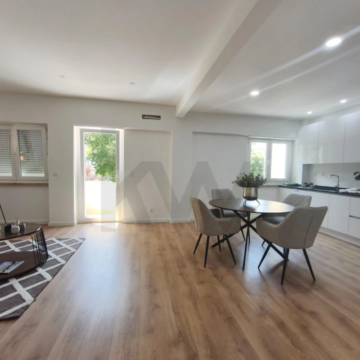 Apartamento T3 para Venda em Benfica Foto 30