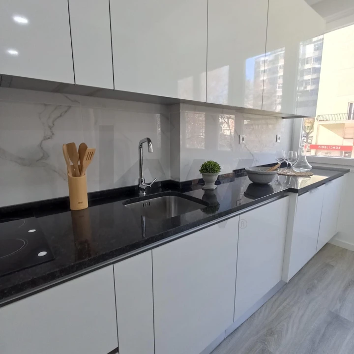 Apartamento T3 para Venda em Benfica Foto 14