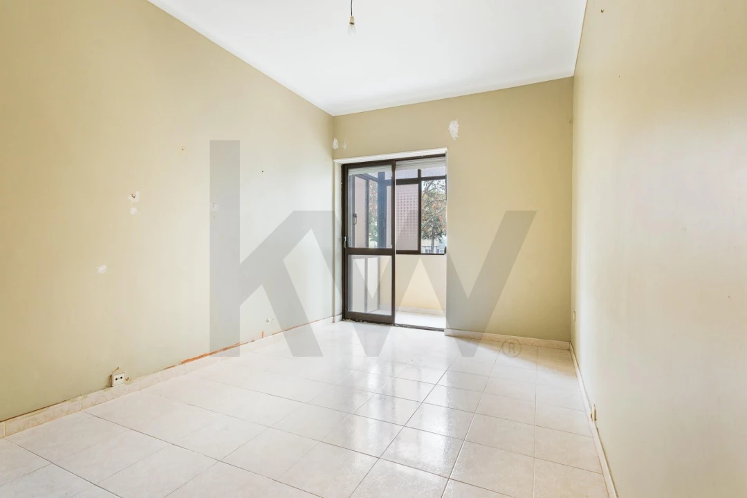 Apartamento T2 para Venda em Barreiro e Lavradio Foto 7