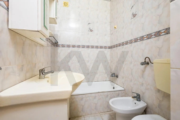 Apartamento T2 para Venda em Barreiro e Lavradio Foto 23