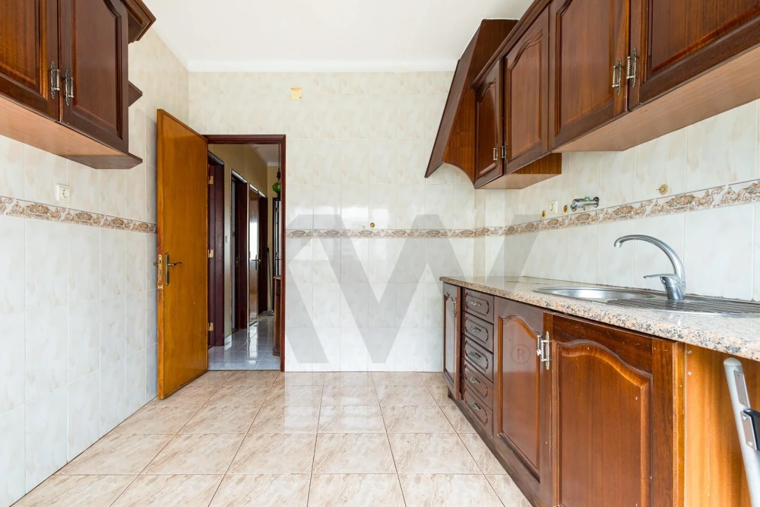 Apartamento T2 para Venda em Barreiro e Lavradio Foto 15