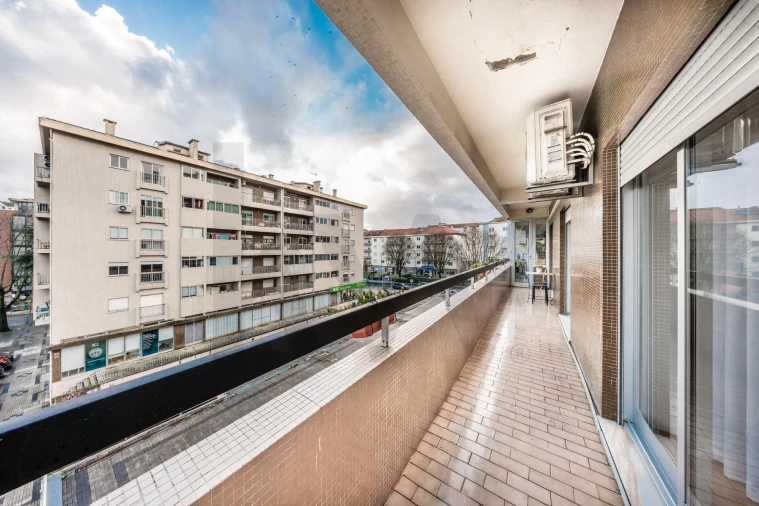 Apartamento T3 para Arrendamento em Braga (São José de São Lázaro e São João do Souto) Foto 21