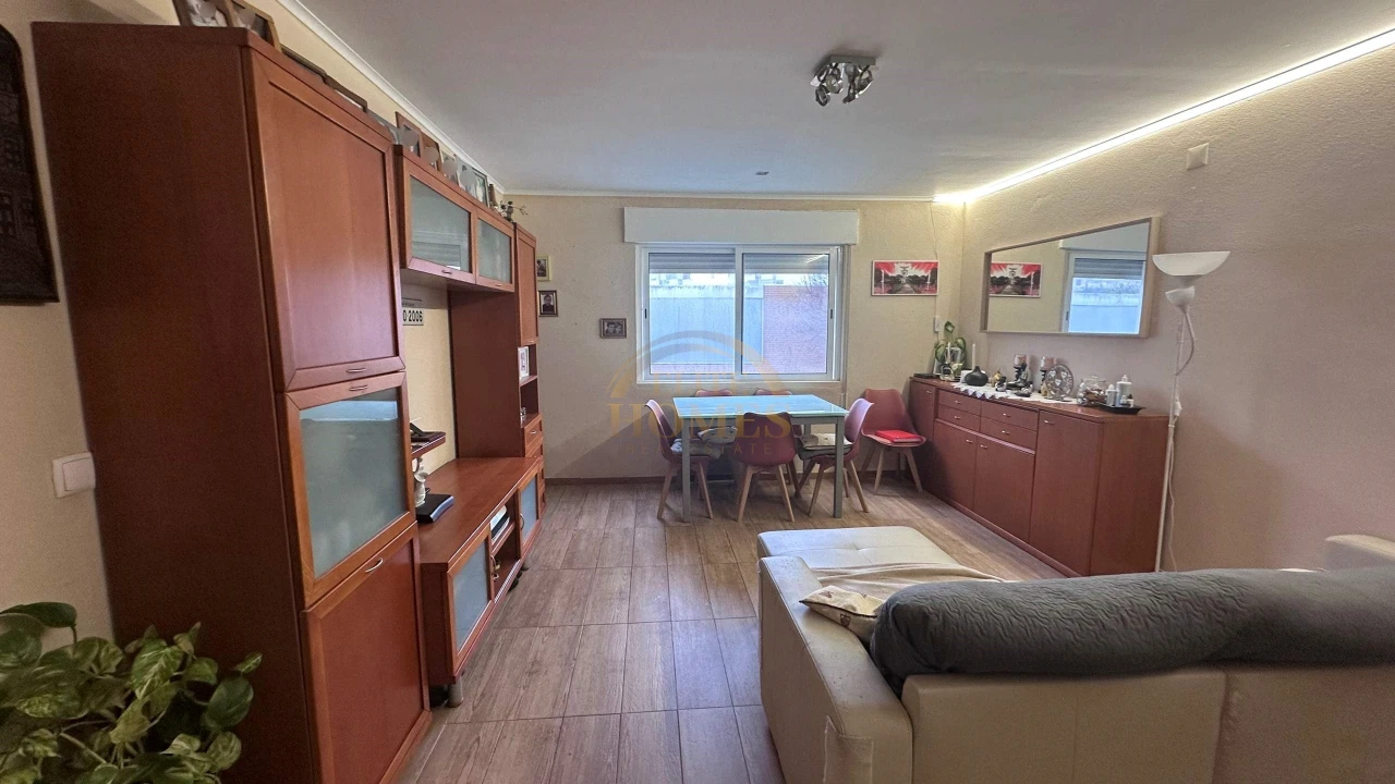 Apartamento T2 para Venda em Águas Livres Foto 6