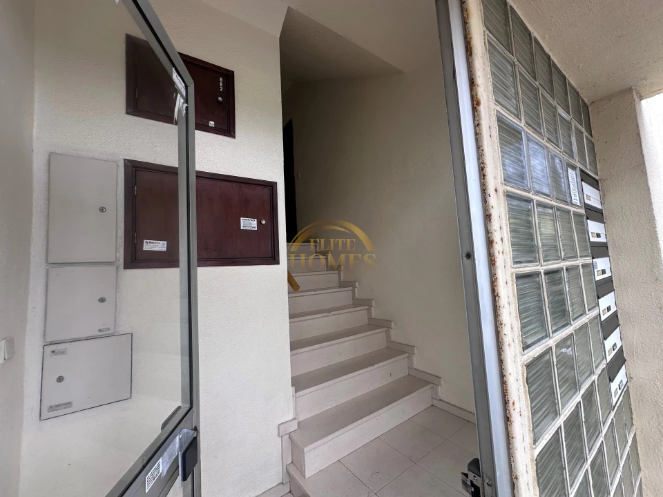 Apartamento T2 para Venda em Águas Livres Foto 22