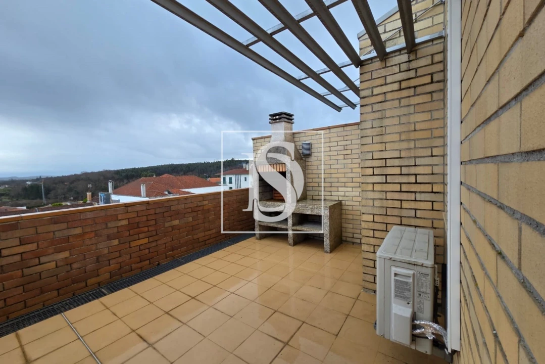 Apartamento T2 para Venda em Tondela e Nandufe Foto 20