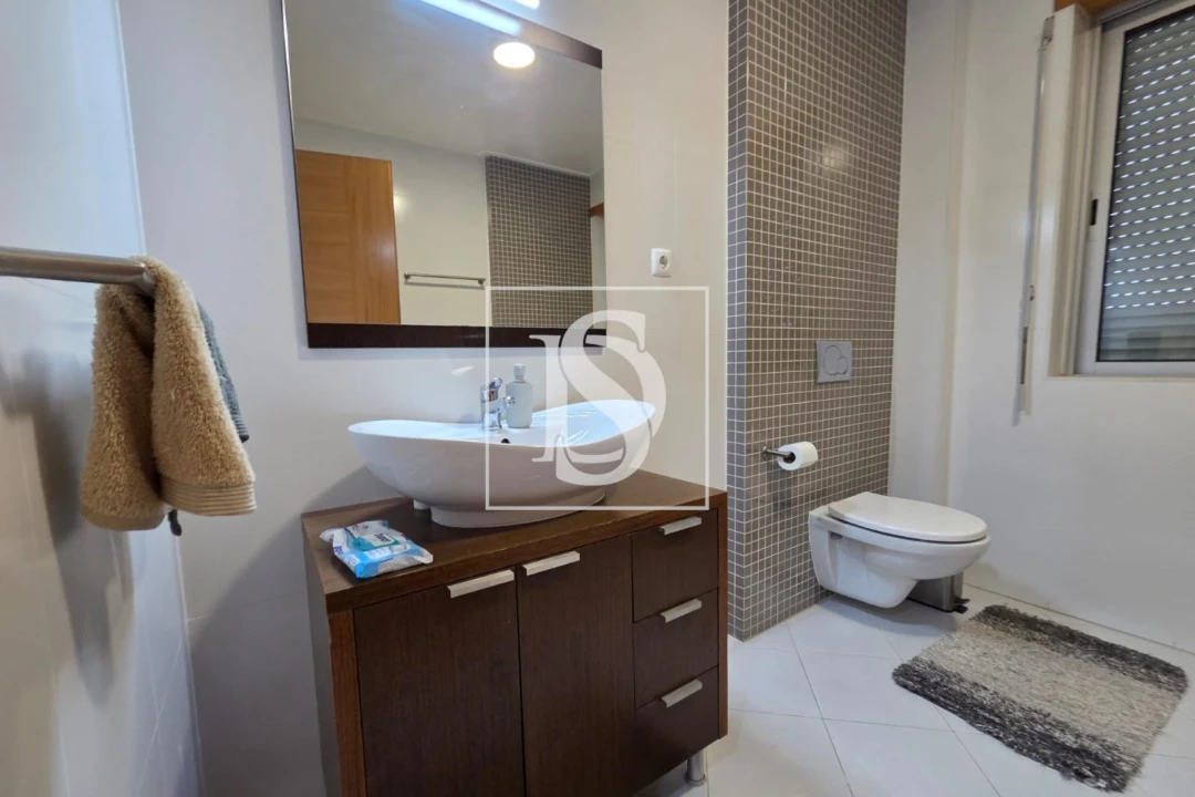 Apartamento T2 para Venda em Tondela e Nandufe Foto 11