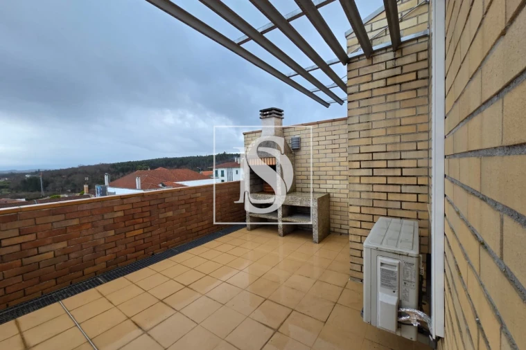 Apartamento T2 para Venda em Tondela e Nandufe Foto 20