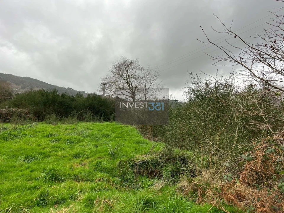 Terreno para Venda em Covas Foto 3