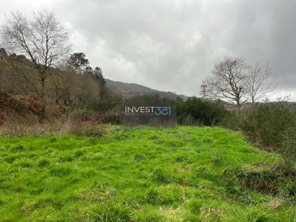 Terreno para Venda em Covas Foto 4