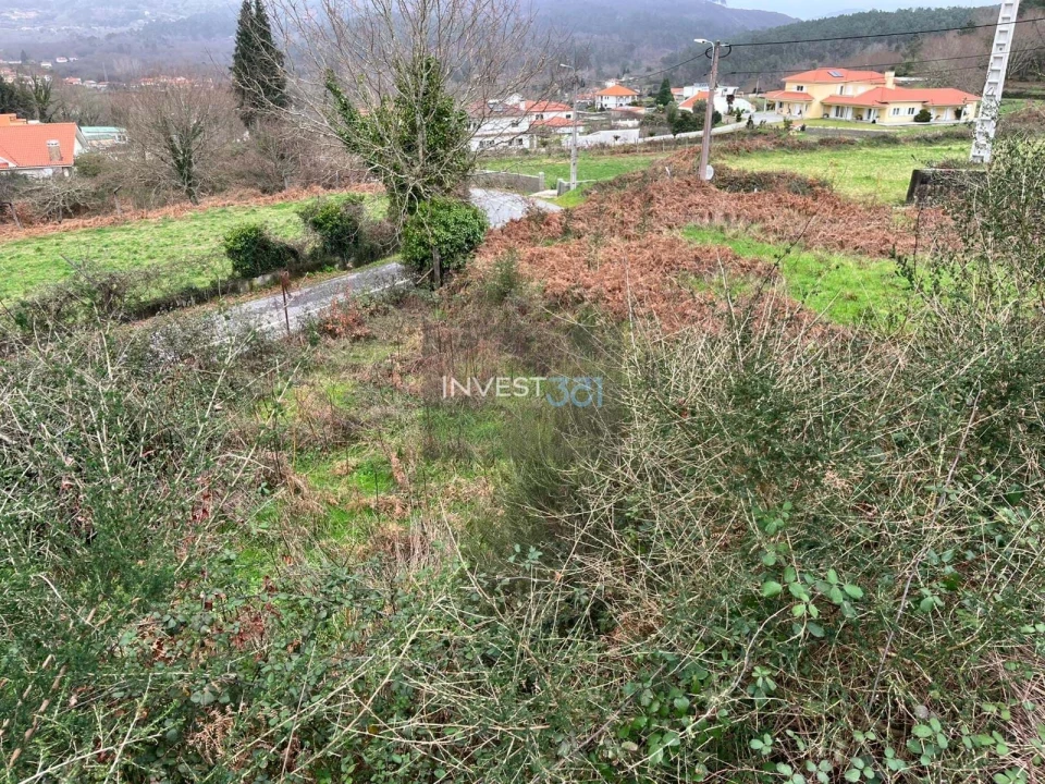 Terreno para Venda em Covas Foto 5