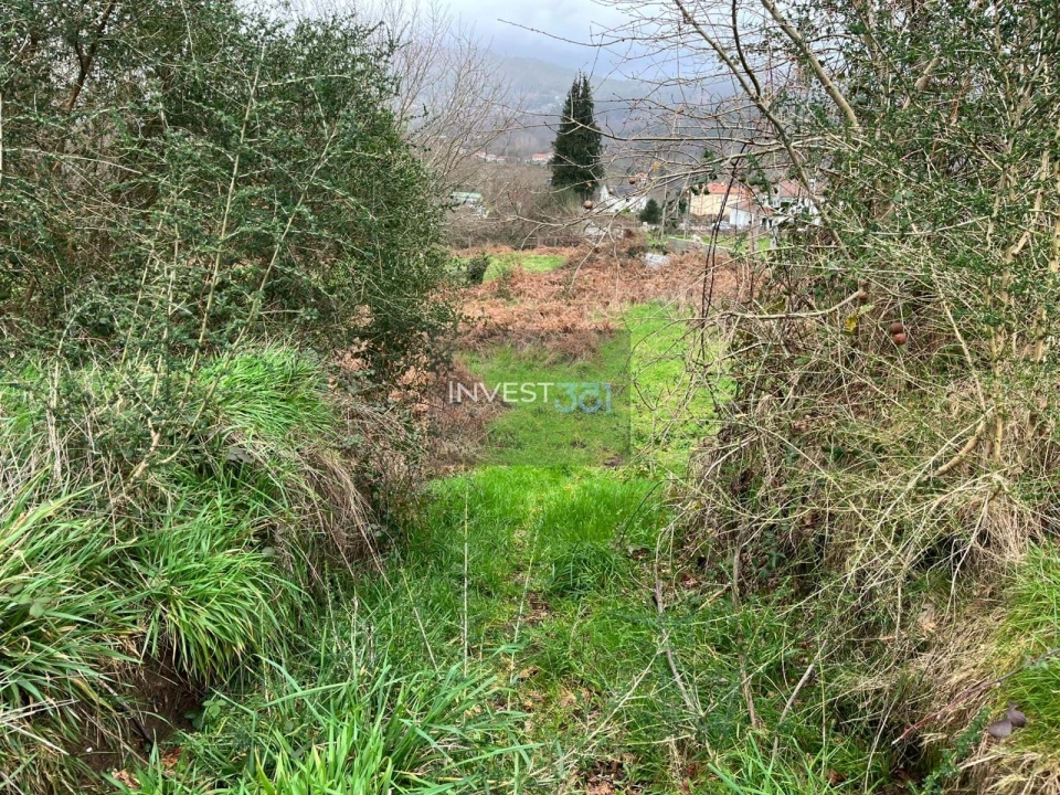 Terreno para Venda em Covas Foto 11