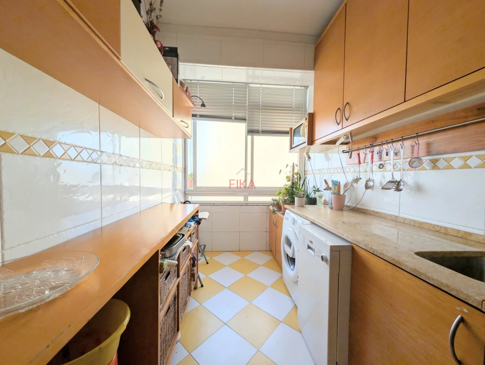 Apartamento T3 para Venda em Amora Foto 9