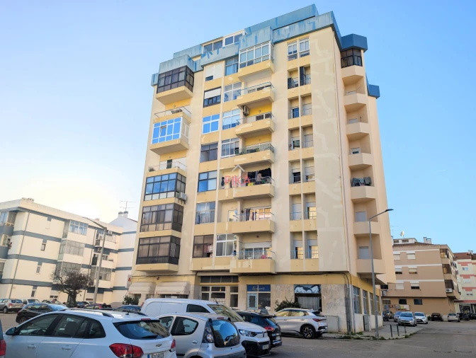 Apartamento T3 para Venda em Amora Foto 29