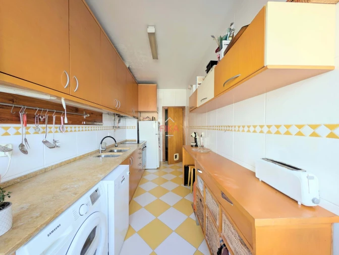 Apartamento T3 para Venda em Amora Foto 6